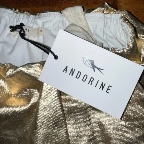 Metallic Buckle Ruffle - Picture 7 of 7